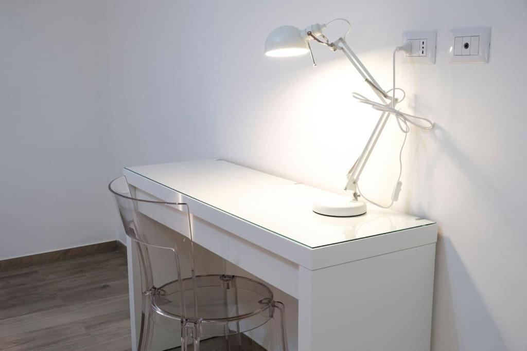 Nizza Apartment In Centro 萨莱诺 外观 照片