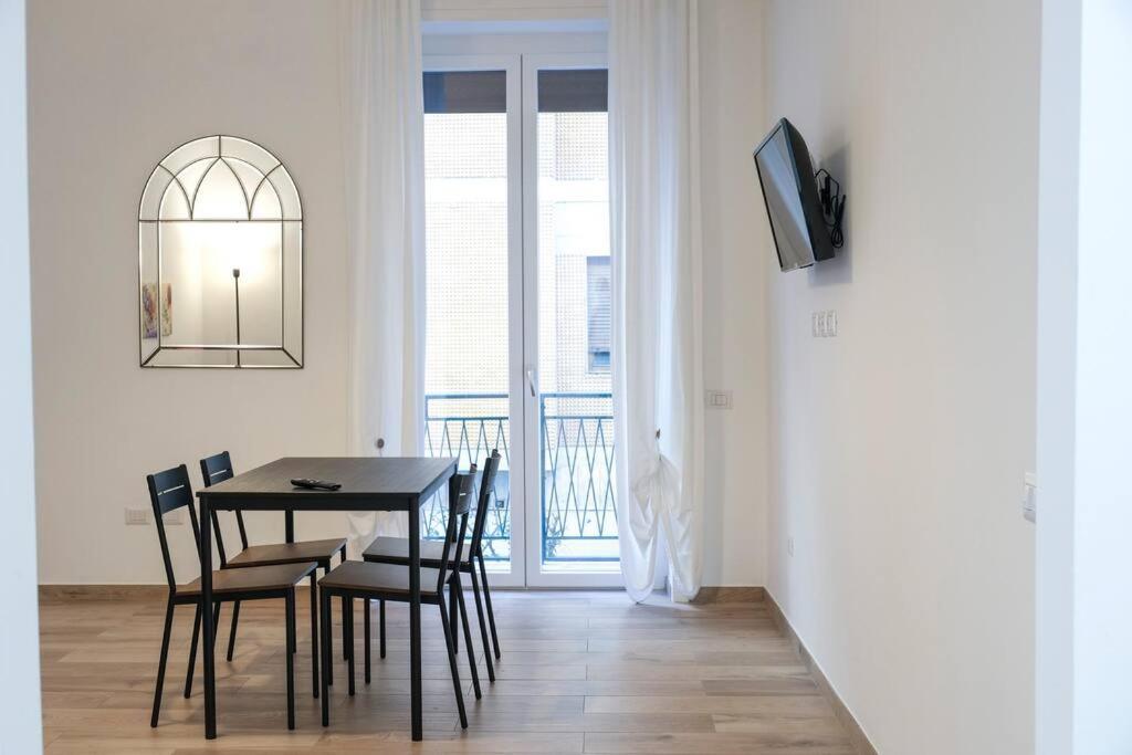 Nizza Apartment In Centro 萨莱诺 外观 照片